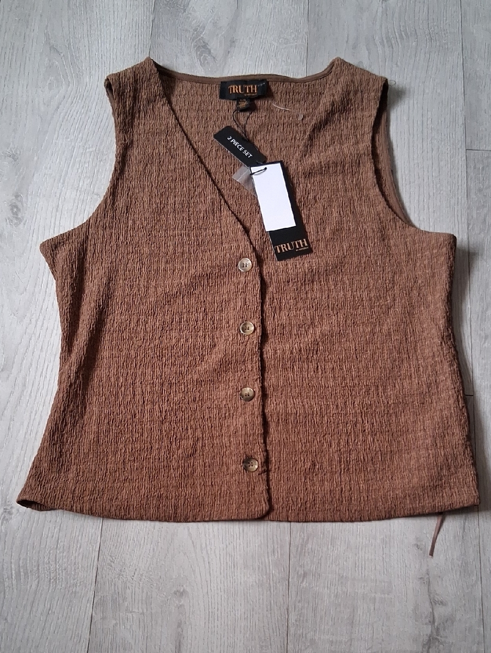 TRUTH Textured Brown Sleeveless Button-Front Top
